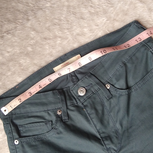 Levi Strauss 711 skinny pants in gray size 27x32 /size 2 NWT - Picture 5 of 7